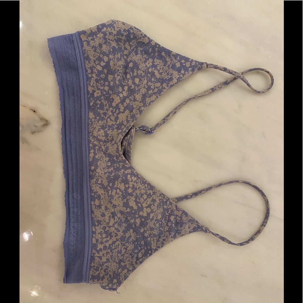 Lululemon Lounge Bra Size 4